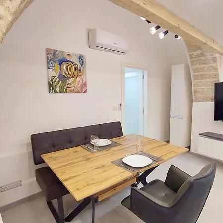 Piccolo Cavour Apartment Alghero