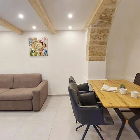 Piccolo Cavour Apartment