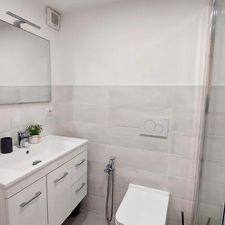 Apartment Piccolo Cavour *